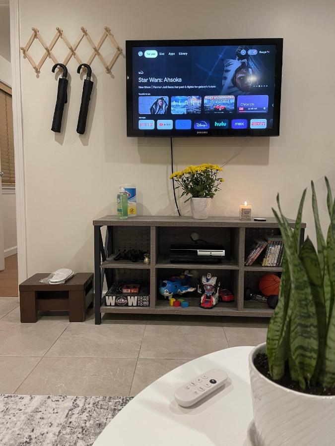 9Am Check-In Coastal Getaway - Luxe Suite Near Cliff, Lake & Local Shops Дейли-Сити Экстерьер фото